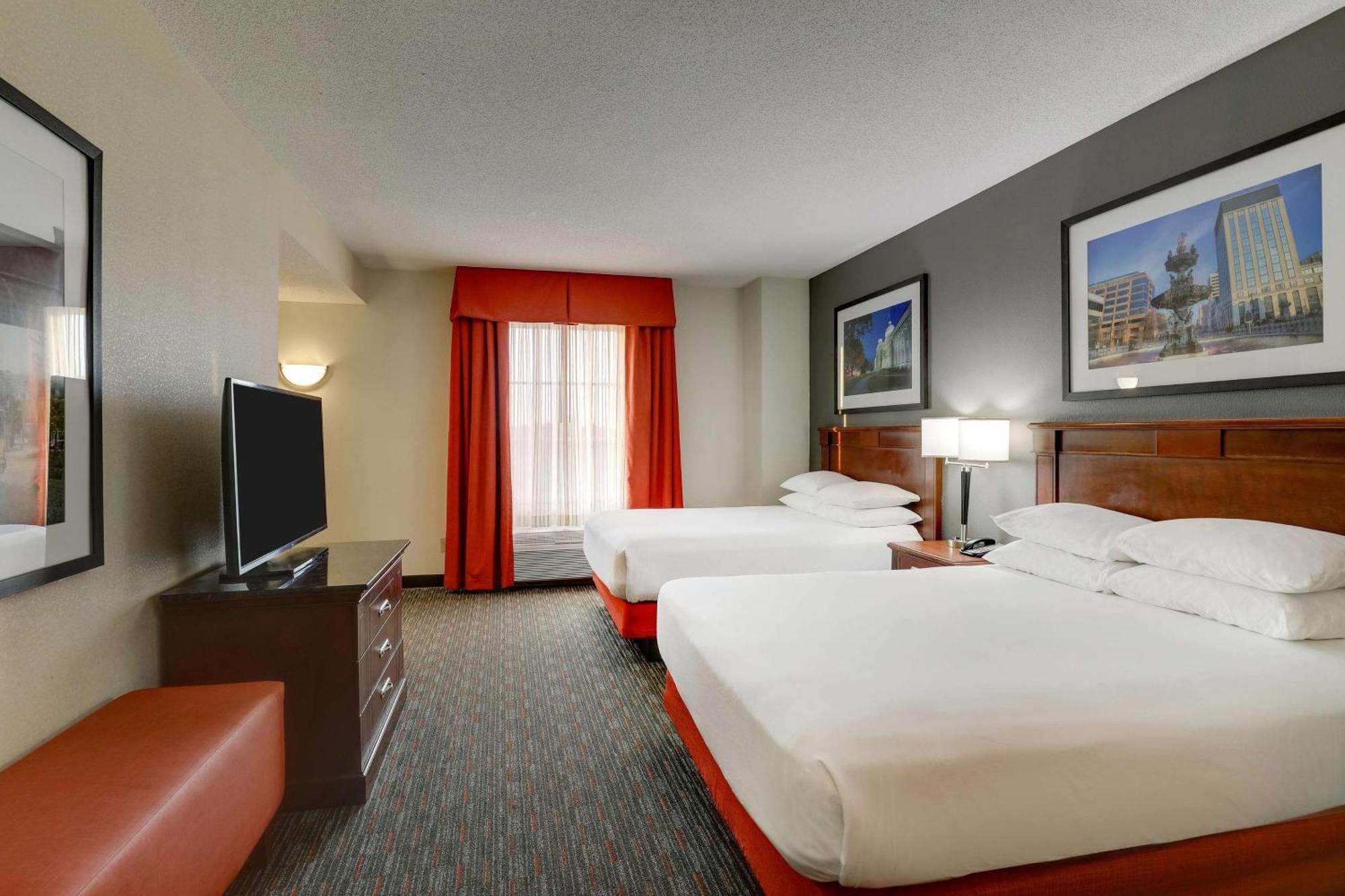 Drury Inn & Suites Монтгомері Екстер'єр фото